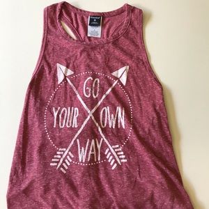 Go your own way tank top